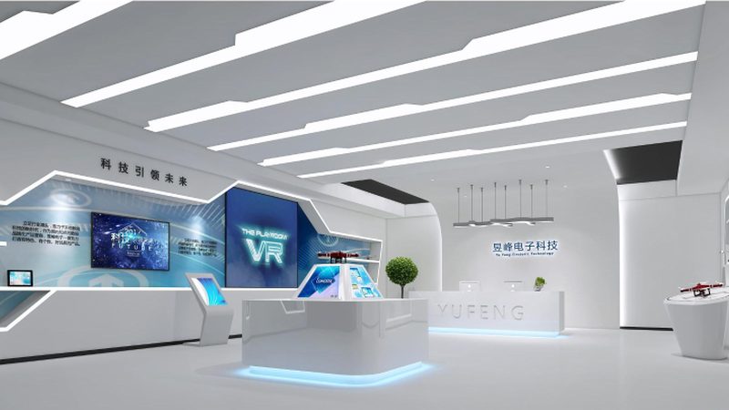 工业互联网与智能制造：标准规范的构建与演进**